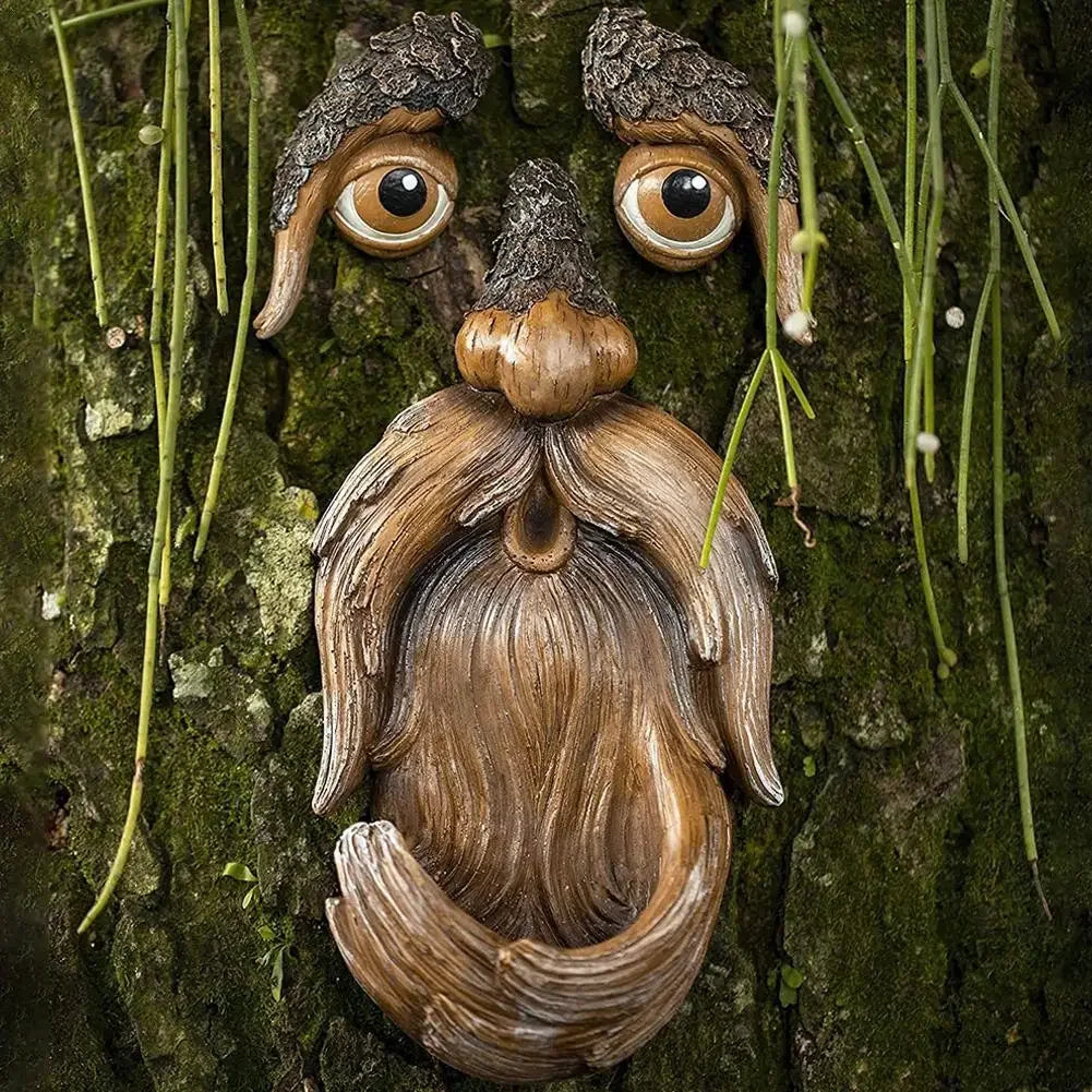 Old Man Tree Face Hugger – Whimsical Garden Sculpture for Outdoor Tree Decoration